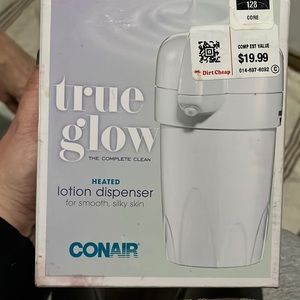 NIB Conair True Glow Heated Lotion Dispenser Warmer